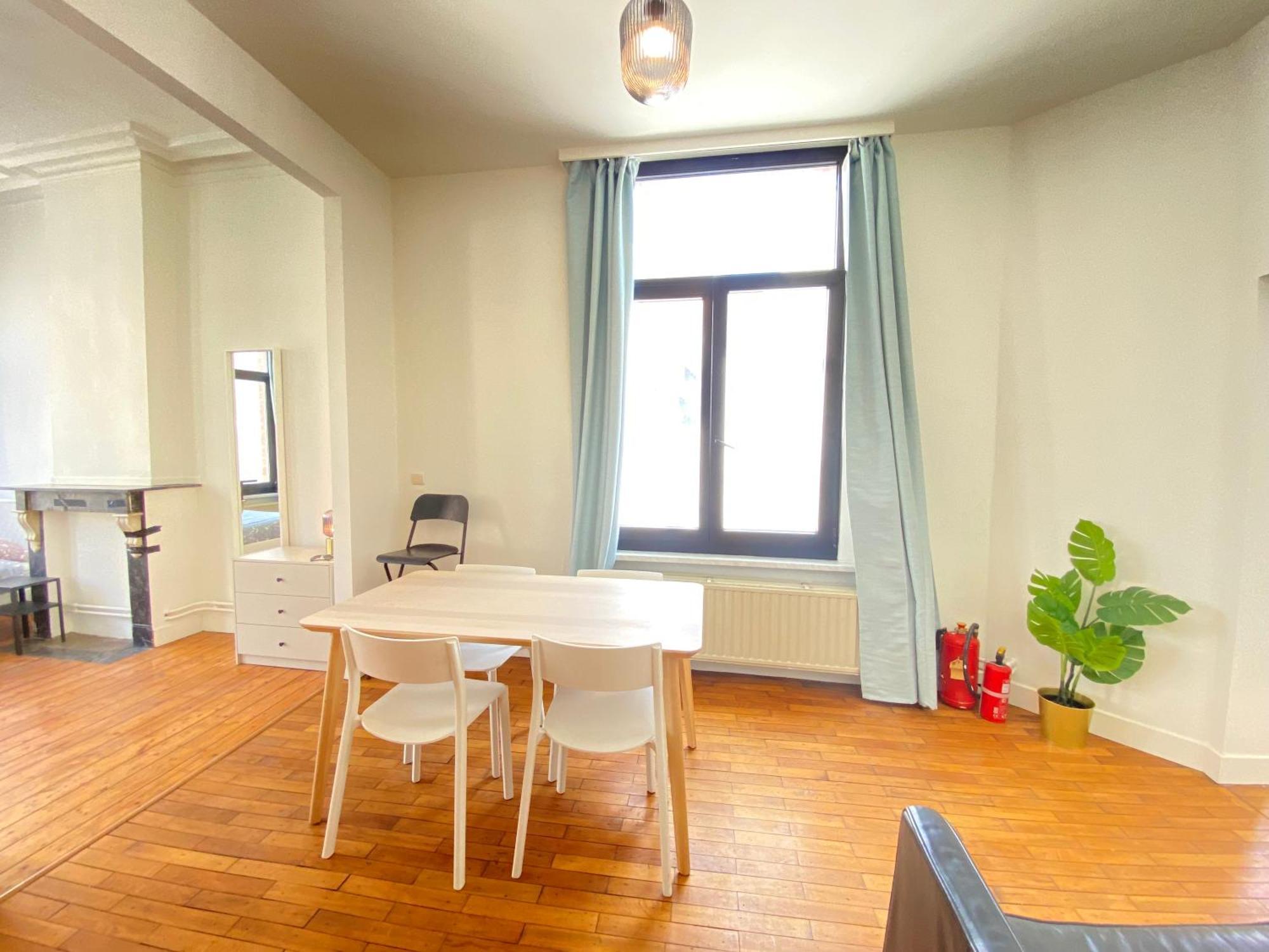 Authentic Apartments In The Center Of Amberes Exterior foto