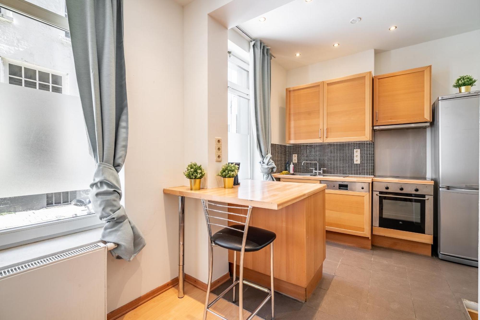Authentic Apartments In The Center Of Amberes Exterior foto