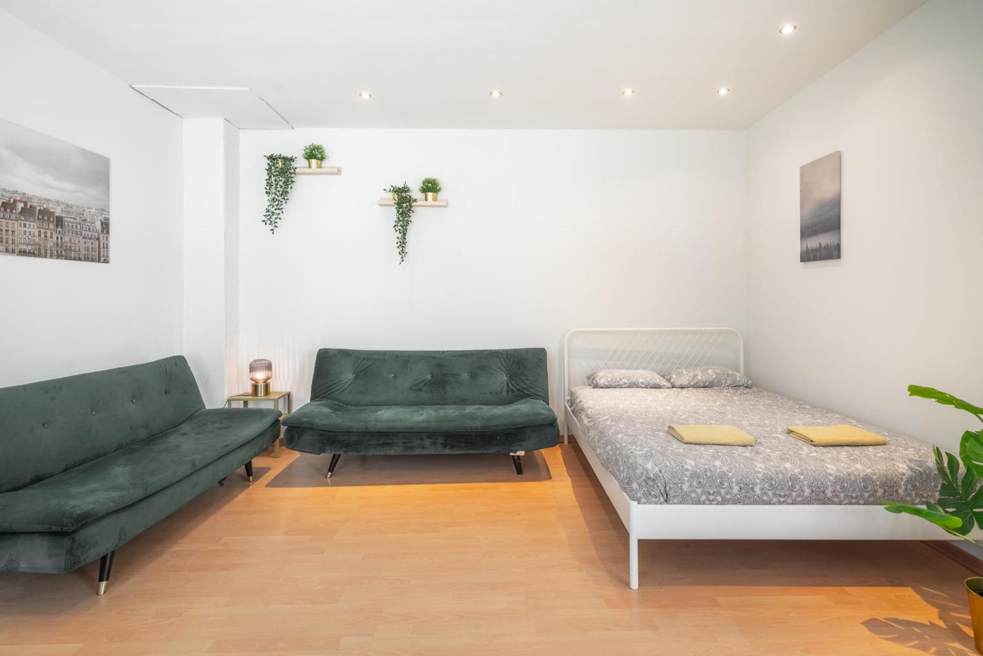 Authentic Apartments In The Center Of Amberes Exterior foto